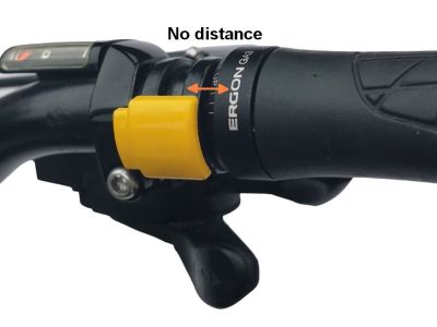DIY ergonomic thumb switch for e-bike throttle control and electronic gear-shifting